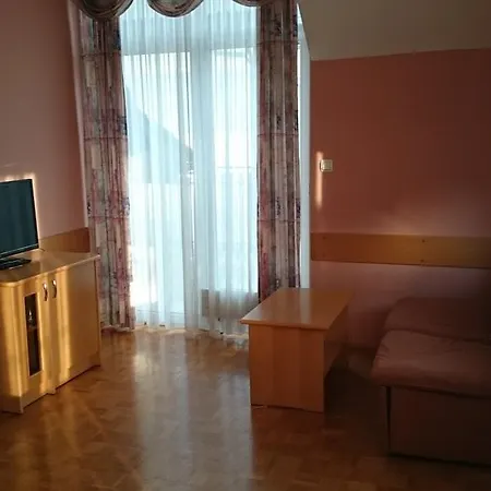 Zeleni Kakadu *