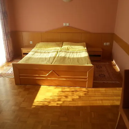 Bed & Breakfast Zeleni Kakadu Maribor