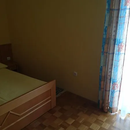 Zeleni Kakadu Oda ve Kahvaltı