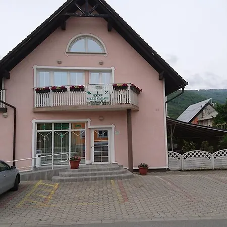 Zeleni Kakadu Bed and Breakfast Μαριμπόρ