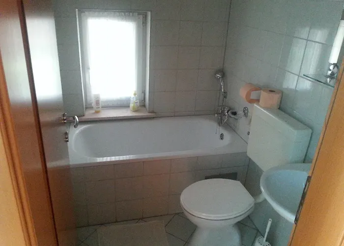 Nocleg ze śniadaniem Zeleni Kakadu 3*